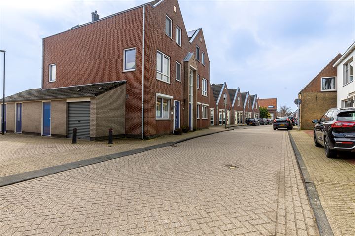 Bekijk foto 14 van Dorpsstraat 83