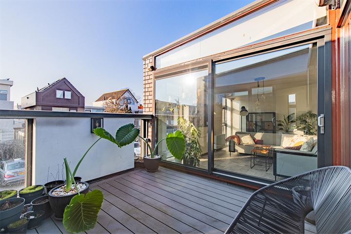 View photo 32 of Zonnebloemstraat 36