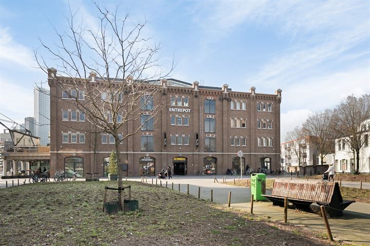 Bekijk foto 33 van Oranjeboomstraat 111