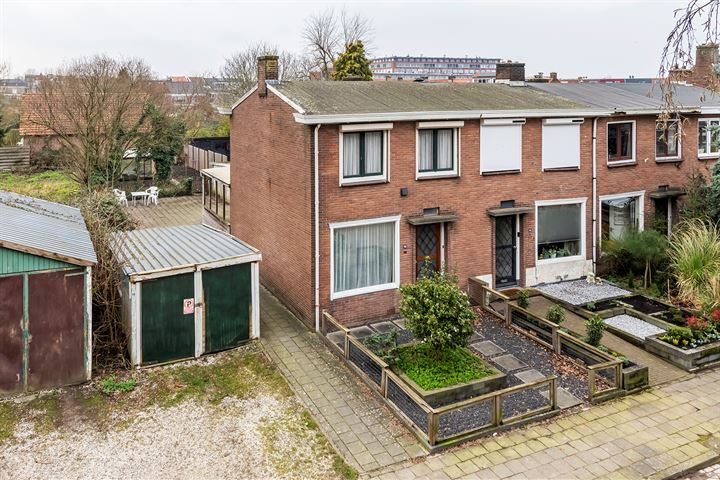 Bekijk foto 1 van Lijsterstraat 16