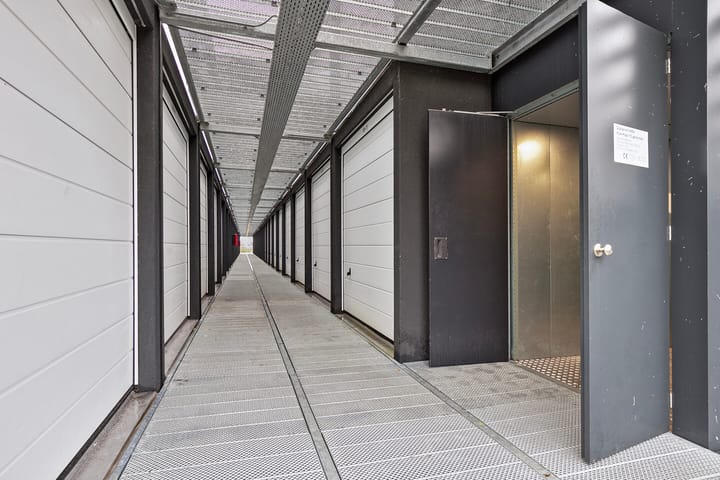 Foto 8 van Transistorstraat 48