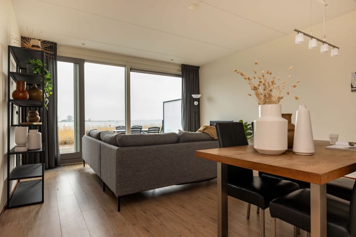 Foto 11 van Pharshoeke 57