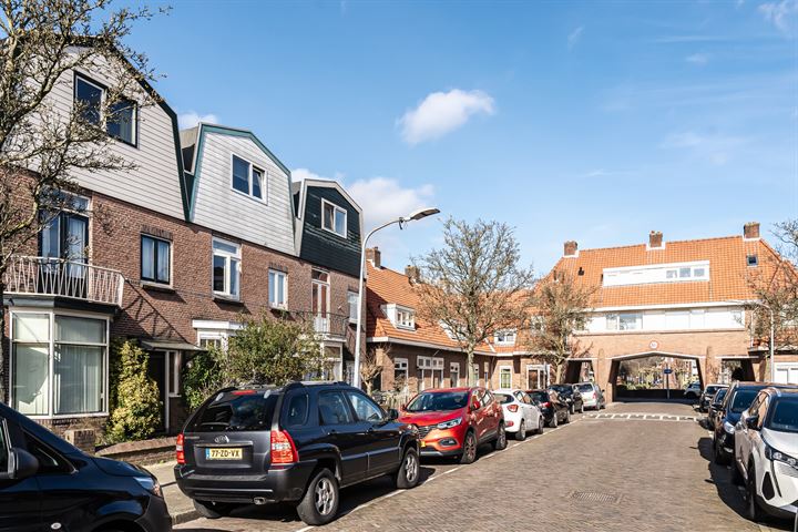 Bekijk foto 3 van Kastanjestraat 28