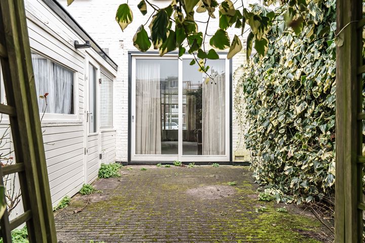 Bekijk foto 10 van Kastanjestraat 28