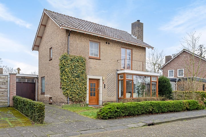 Bekijk foto 1 van Jeroen Boschstraat 3