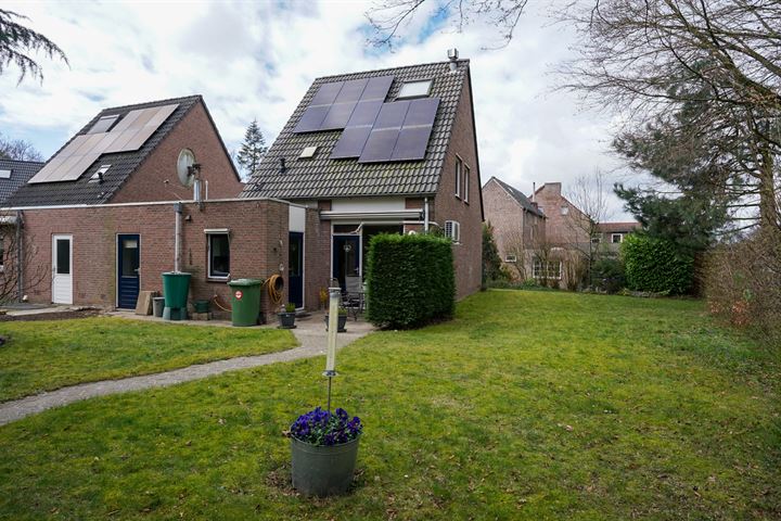 View photo 33 of Aan de Beuk 33