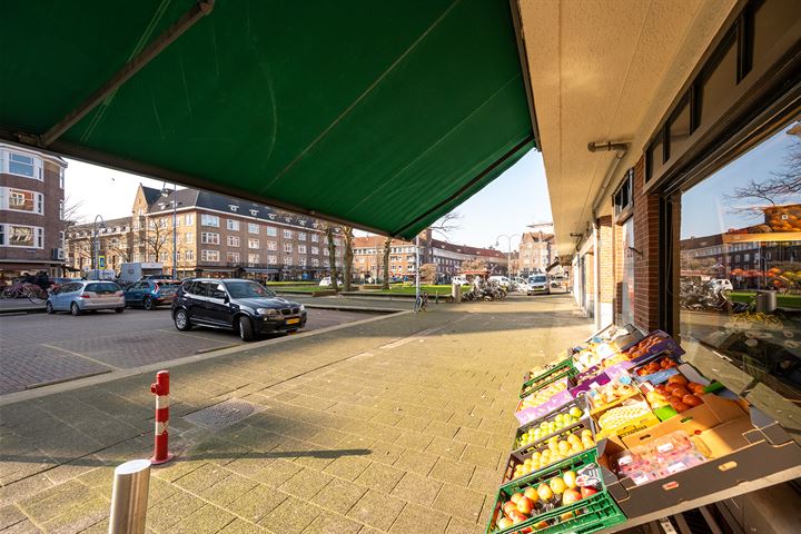 View photo 42 of Roerstraat 104