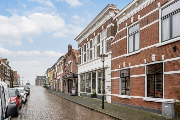 Bekijk foto 9 van Voorstraat 46