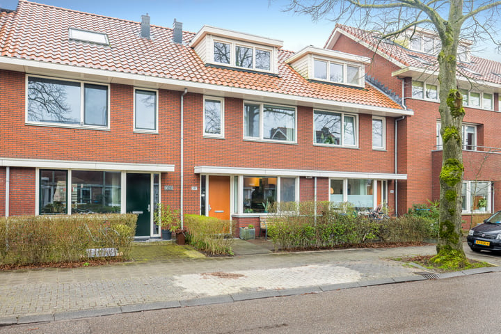 Bekijk foto 1 van Hooft Graaflandstraat 38-B