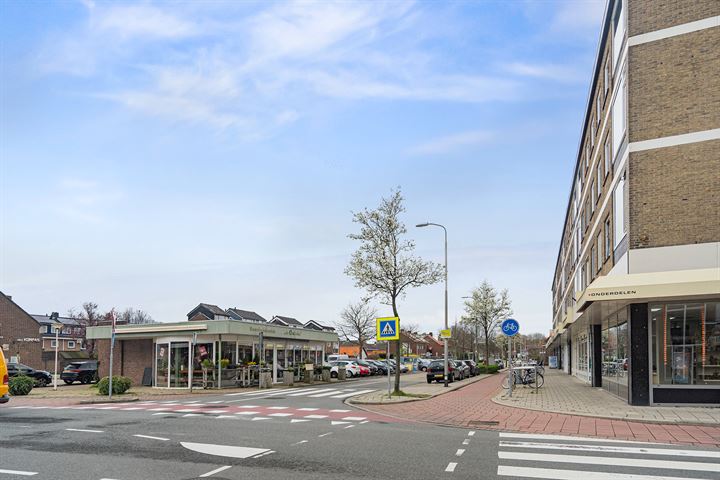 Bekijk foto 30 van Vermeerstraat 10