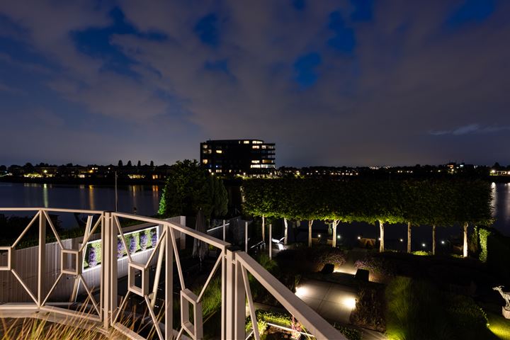 Bekijk foto 35 van IJsseldijk 91