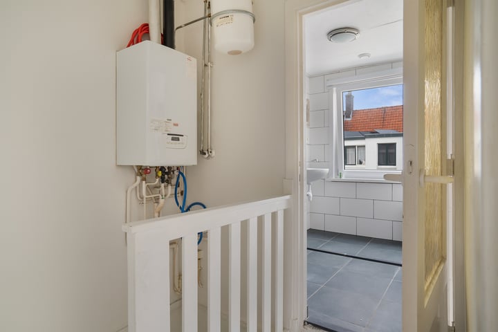 Bekijk foto 19 van Robijnstraat 48-B