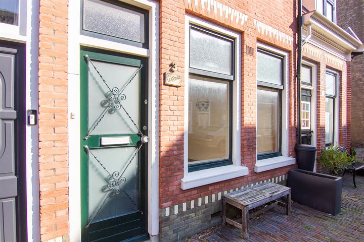 View photo 2 of Boterstraat 3