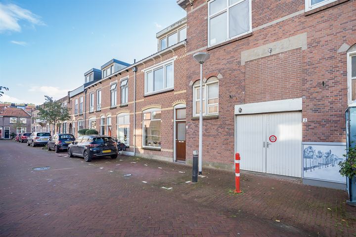 Bekijk foto 2 van Van Reedestraat 4