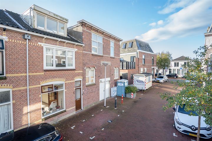 Bekijk foto 30 van Van Reedestraat 4