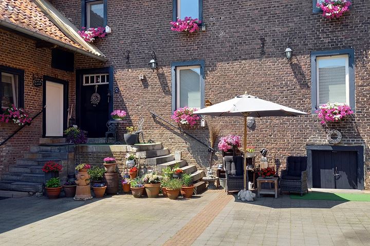 Bekijk foto 29 van Brunssummerstraat 46