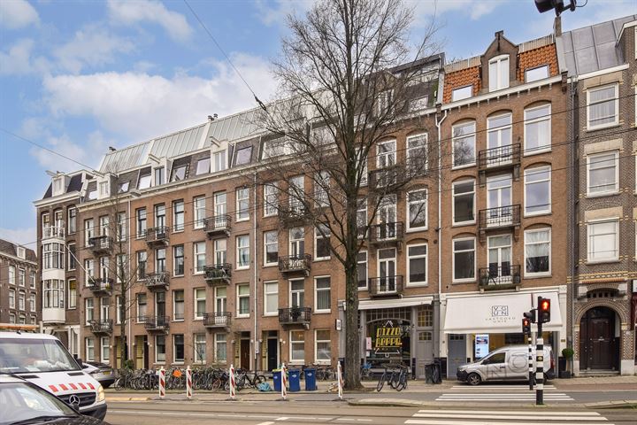 Bekijk foto 1 van Roelof Hartstraat 25-2