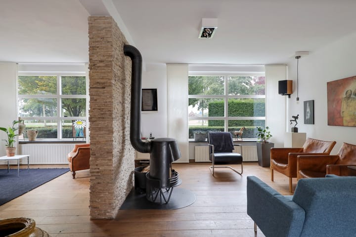 Foto 15 van Leeuwerikstraat 1