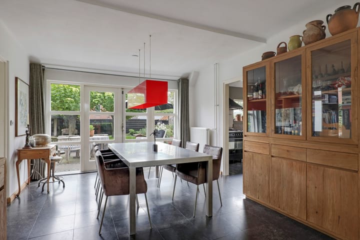 Foto 16 van Leeuwerikstraat 1