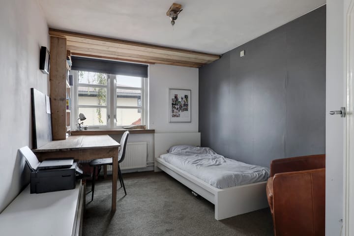 Foto 41 van Leeuwerikstraat 1