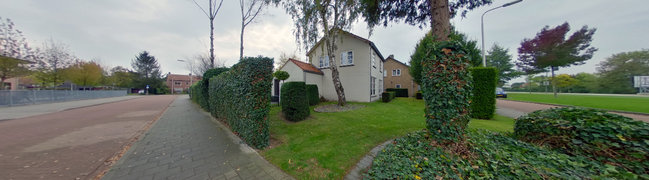 Bekijk 360° foto van Voortuin van Leeuwerikstraat 1