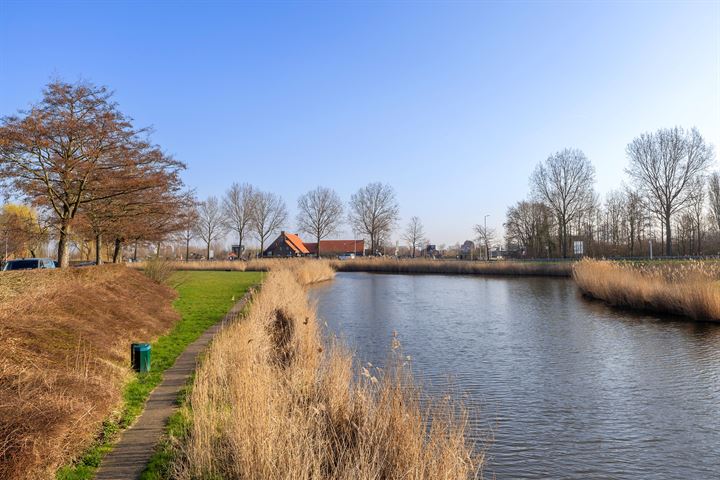 Bekijk foto 44 van Legatostraat 38