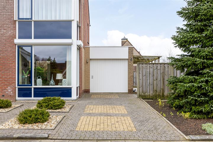 View photo 14 of Beethovenlaan 103