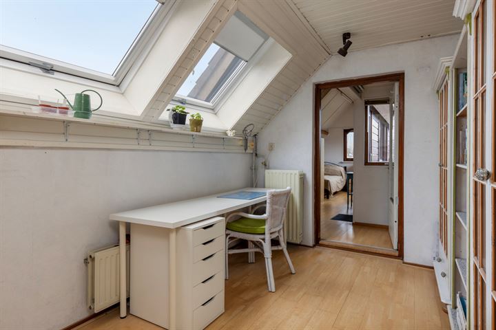 View photo 20 of Reinaldstraat 43-A