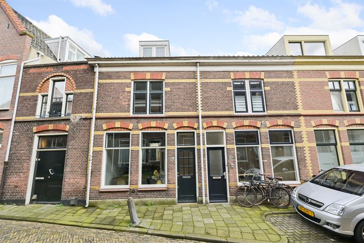 Bekijk foto 33 van Stuartstraat 64