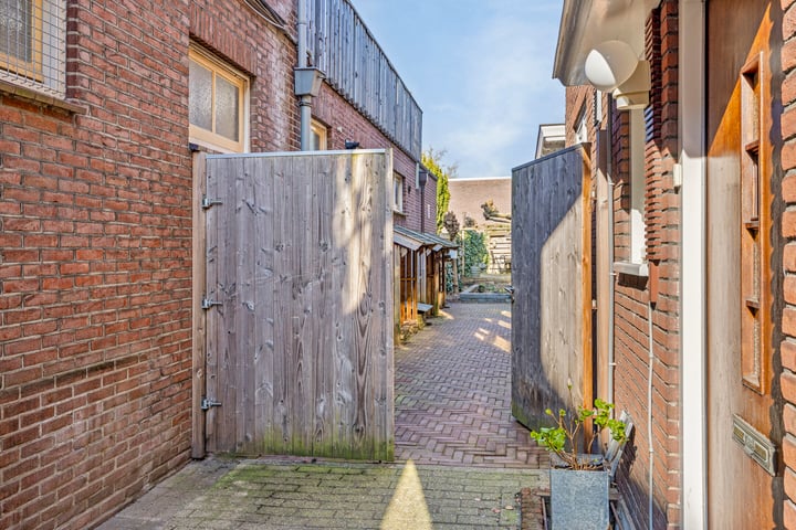 Bekijk foto 40 van Schoolstraat 3