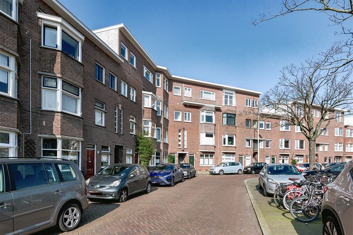 Bekijk foto 2 van Vlierboomstraat 207