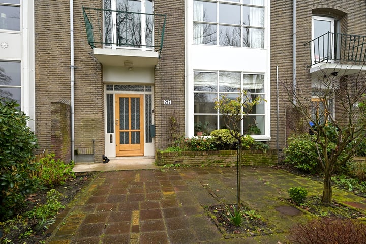 Bekijk foto 2 van Wassenaarseweg 217