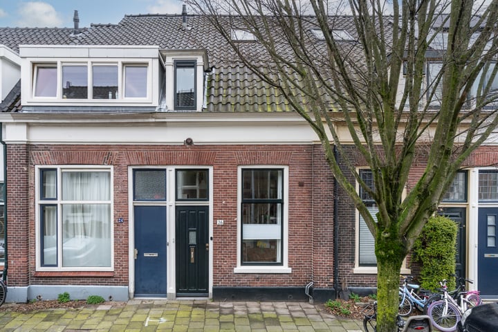 Bekijk foto 1 van Kerkdwarsstraat 26