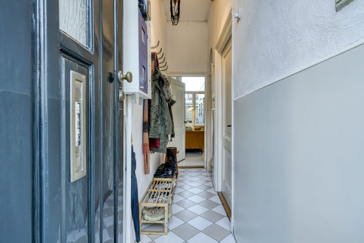 Bekijk foto 4 van Kerkdwarsstraat 26