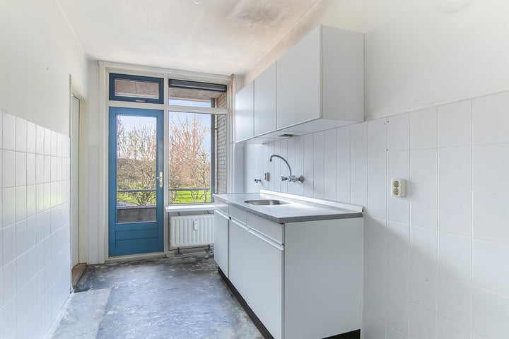 Bekijk foto 3 van Van der Haertstraat 66