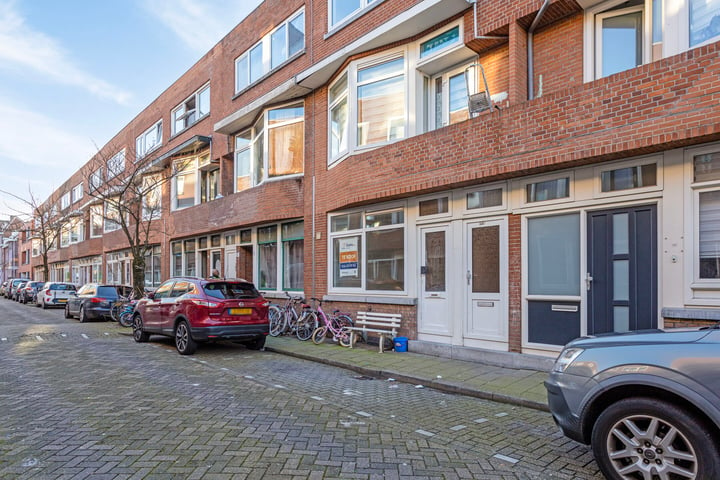 Bekijk foto 19 van Halleystraat 12-B