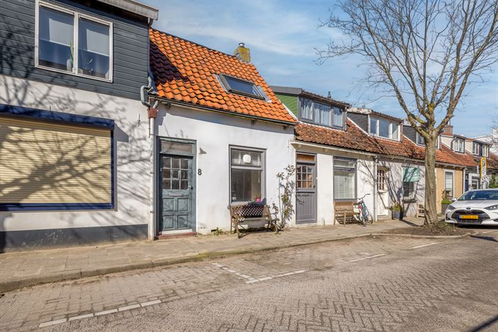 Bekijk foto 1 van Prins Bernhardstraat 8