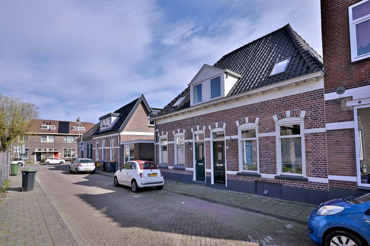 Bekijk foto 31 van Tamboerslaantje 16