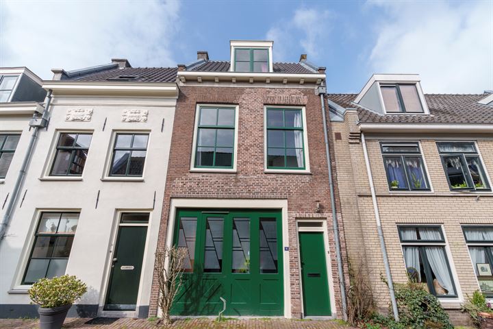 Bekijk foto 1 van Keukenstraat 16