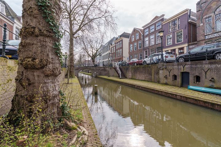 Bekijk foto 35 van Keukenstraat 16