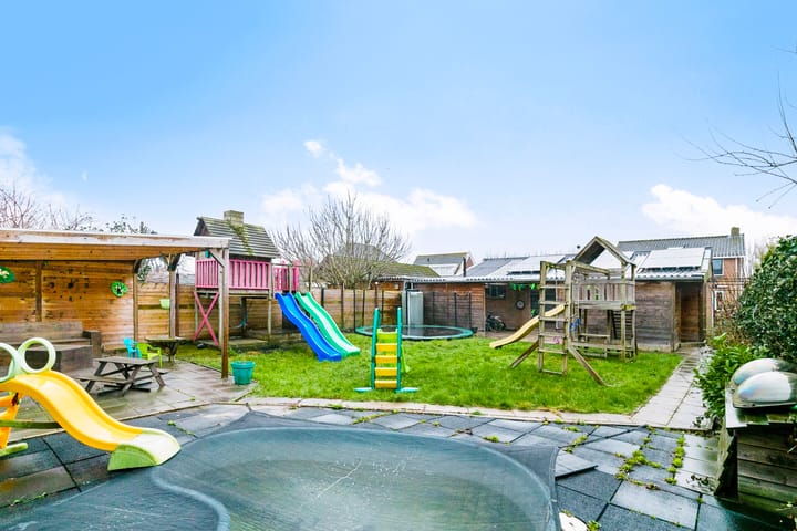 Photo 3 of Oranjeweg 36