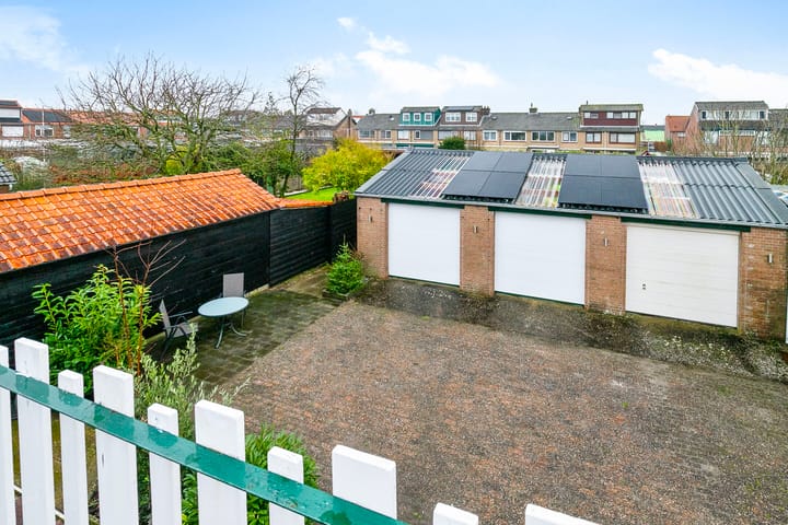 Photo 2 of Oranjeweg 36