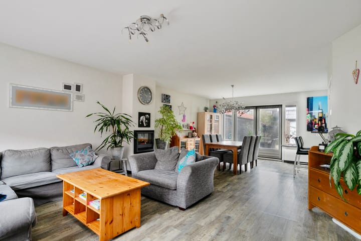 Photo 13 of Oranjeweg 36