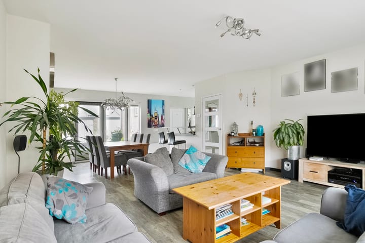 Photo 16 of Oranjeweg 36