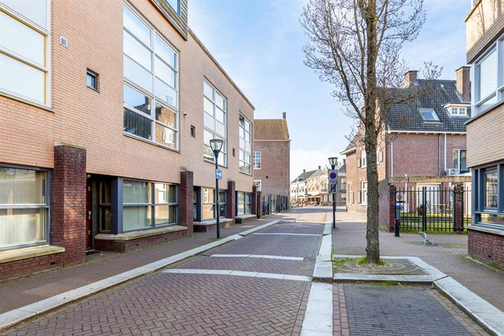 Bekijk foto 36 van Wielstraat 4