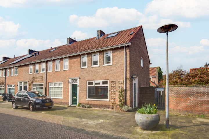 Bekijk foto 38 van Harpstraat 62