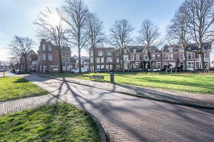 Bekijk foto 42 van Santpoorterstraat 34