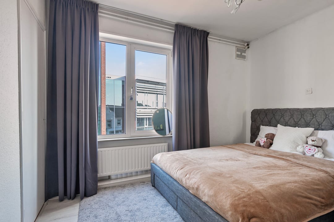 Foto 32 van Steenstraat 150