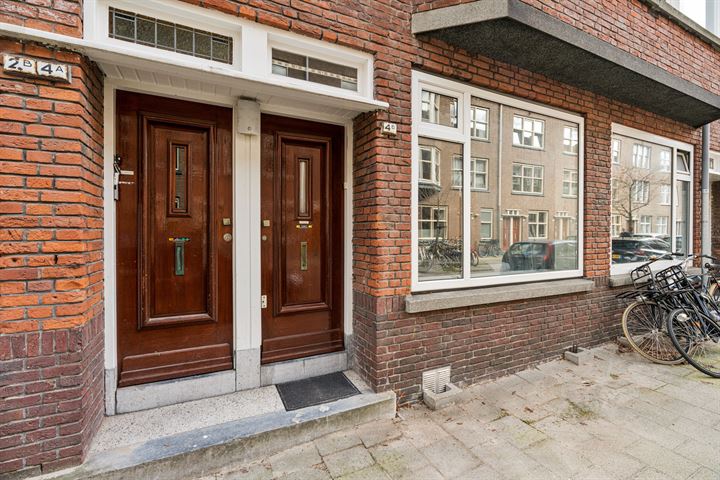 Bekijk foto 23 van Luzacstraat 4-B