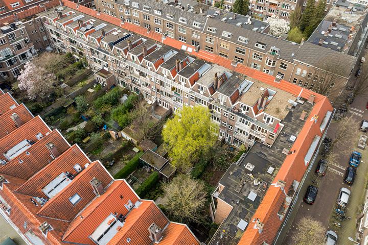 View photo 30 of Luzacstraat 4-B